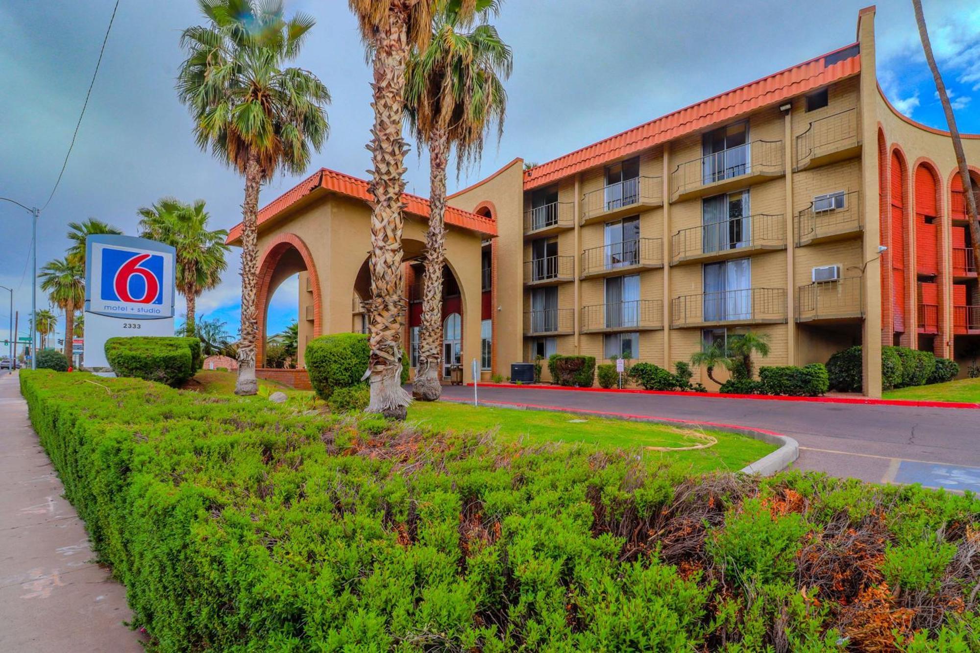 Motel 6 Phoenix, Az - Sky Harbor Exterior foto