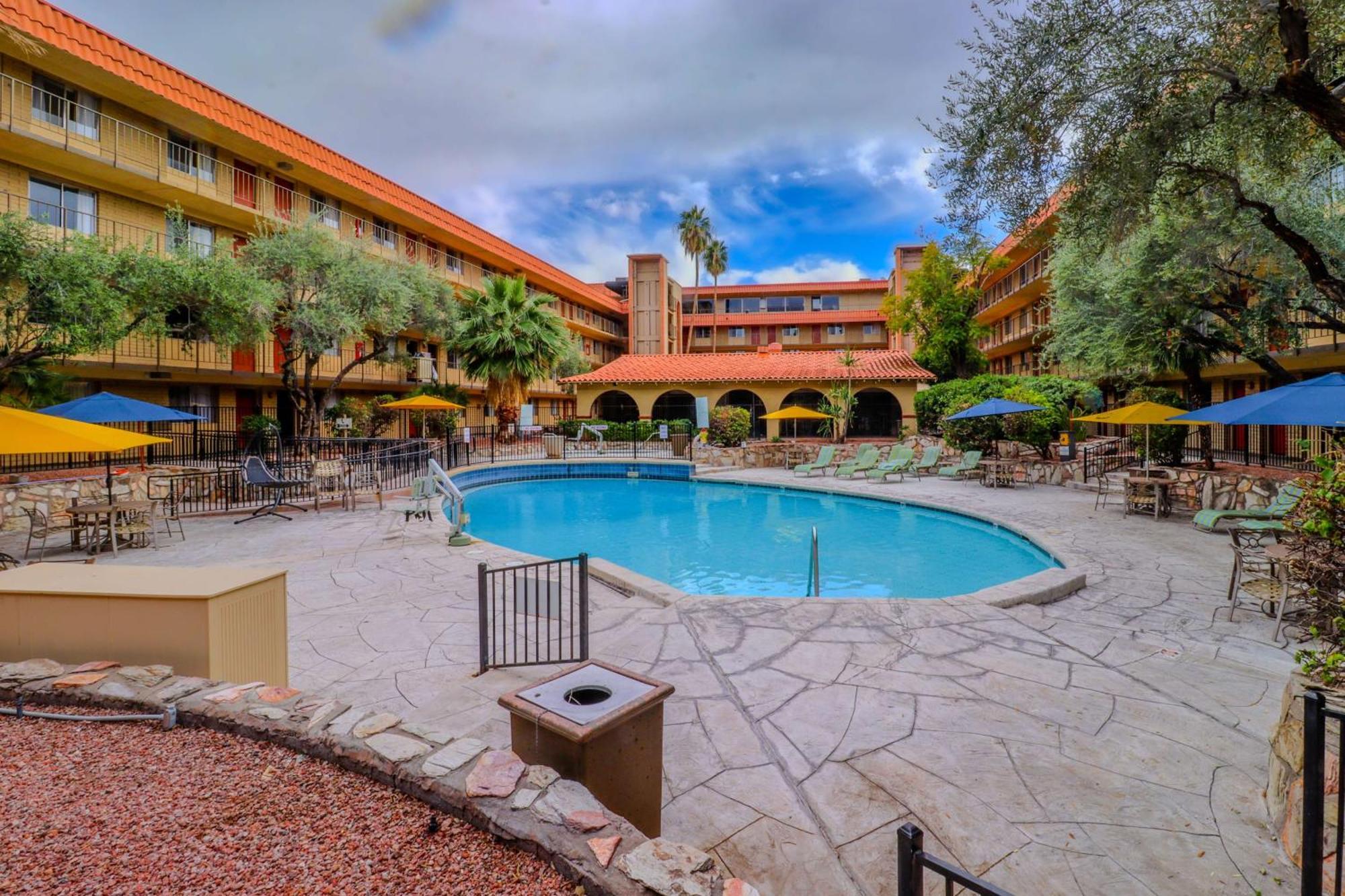Motel 6 Phoenix, Az - Sky Harbor Exterior foto